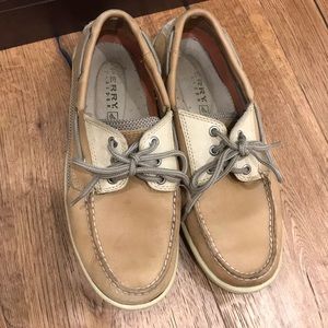 Tan Sperry Top-Siders